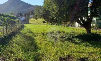 Terreno à venda, 900 m² por R$ 200.000,00 - Ubatiba - Maricá/RJ