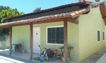 Casa com 3 dormitórios à venda, 130 m² por R$ 450.000,00 - Flamengo - Maricá/RJ