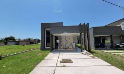 Casa com 3 dormitórios à venda, 122 m² por R$ 600.000,00 - São José do Imbassaí - Maricá/RJ