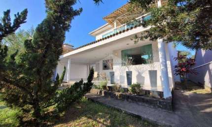 Casa com 3 dormitórios à venda, 162 m² por R$ 1.300.000,00 - Centro - Maricá/RJ