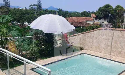 Casa com 2 dormitórios à venda, 65 m² por R$ 430.000,00 - Guaratiba - Maricá/RJ
