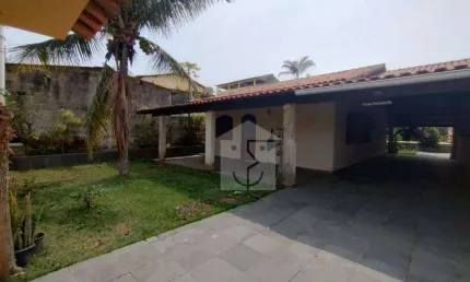 Casa com 2 dormitórios à venda, 241 m² por R$ 500.000,00 - Guaratiba - Maricá/RJ