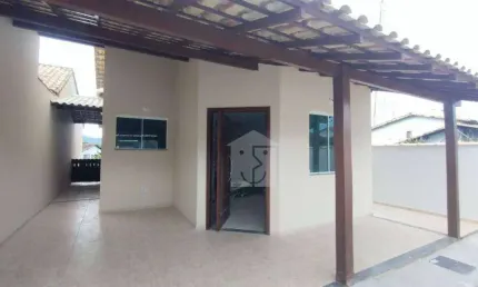 Casa com 3 dormitórios à venda, 91 m² por R$ 375.000,00 - Cordeirinho - Maricá/RJ