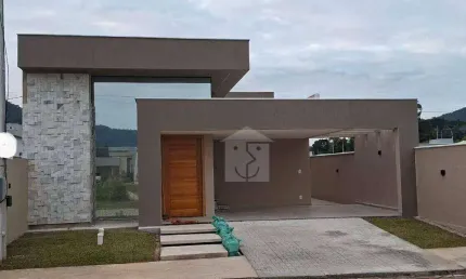 Casa com 3 dormitórios à venda, 120 m² por R$ 620.000,00 - Ubatiba - Maricá/RJ