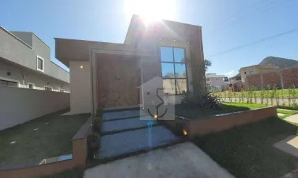 Casa com 3 dormitórios à venda, 99 m² por R$ 580.000,00 - Ubatiba - Maricá/RJ