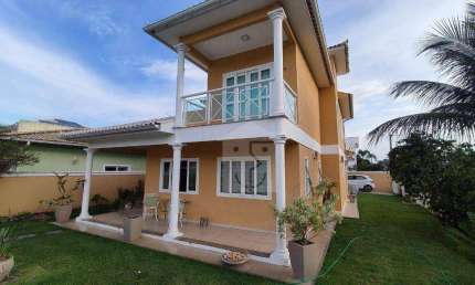 Casa com 3 dormitórios à venda, 220 m² por R$ 1.350.000 - Ponta Grossa - Maricá/RJ
