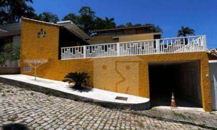 Casa com 4 dormitórios, 364 m² - venda por R$ 800.000,00 ou aluguel por R$ 15.000,00/mês - Flamengo - Maricá/RJ
