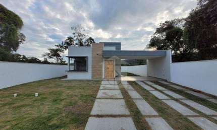 Casa com 2 dormitórios à venda, 90 m² por R$ 420.000 - Ubatiba - Maricá/RJ