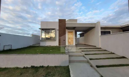 Casa com 2 dormitórios à venda, 90 m² por R$ 410.000 - Ubatiba - Maricá/RJ
