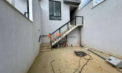 CASA COM 03 QUARTOS/SUÍTE NO BAIRRO CACHOEIRA EM SÃO JOSÉ DA LAPA