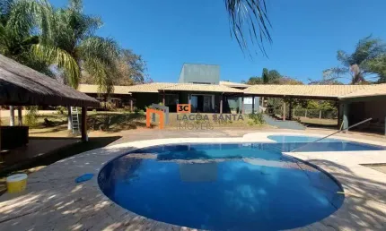 CASA ESPETACULAR NO CONDOMÍNIO QUINTAS DA LAGOA EM LAGOA SANTA