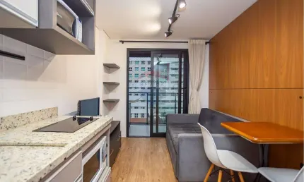 Apartamento à venda com 29m² e 1 quarto no Edifício BF2211, no bairro Água Verde, em Curitiba/PR, por R$ 450.000,00