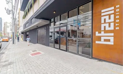 Apartamento à venda com 29m² e 1 quarto no edifício bf2211, no bairro água verde, em curitiba/pr, por r$ 450.000,00