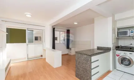 Apartamento estúdio para locação no bairro bigorrilho com sacada e 1 vaga coberta por r$ 2.200,00 - curitiba/pr