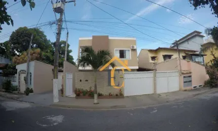 Casa com 3 dormitórios à venda, 123 m² por R$ 550.000,00 - Ouro Verde - Rio das Ostras/RJ
