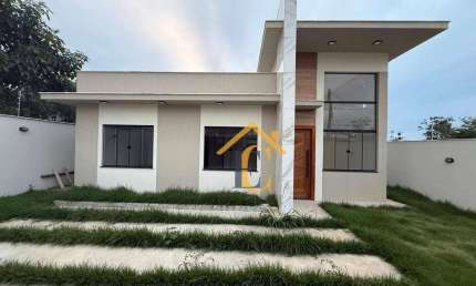 Casa com 3 dormitórios à venda, 130 m² por R$ 685.000 - Maria Turri - Rio das Ostras/RJ