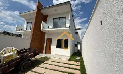 Casa com 4 dormitórios à venda, 184 m² por R$ 990.000,00 - Costazul - Rio das Ostras/RJ