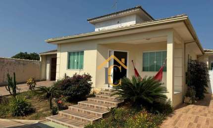 Casa com 3 dormitórios à venda, 163 m² por R$ 650.000,00 - Maria Turri - Rio das Ostras/RJ
