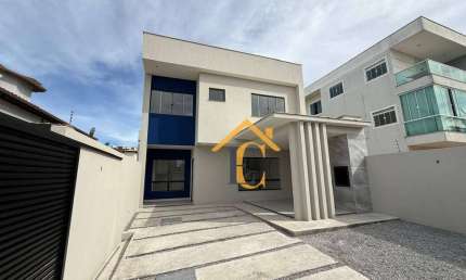 Casa com 3 dormitórios à venda, 145 m² por R$ 820.000,00 - Costazul - Rio das Ostras/RJ