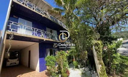 Casa com 5 quartos à venda no Centro, Matinhos 