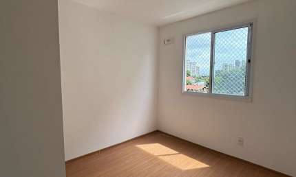 Apartamento no Torre dos Holandeses, com 2 qts projetado. Olho Dagua