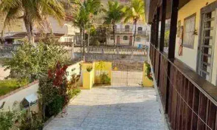 Vende-se Sobrado - Bairro Prainha, Caraguatatuba-SP