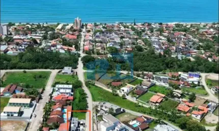 Casa a venda na praia do capricórnio em Caraguatatuba