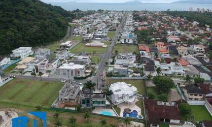 TERRENO A VENDA EM CONDOMINIO FECHADO EM CARAGUATATUBA