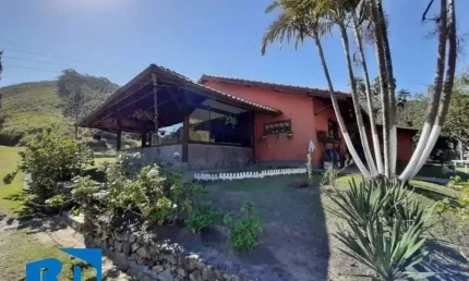Paraíso na rodovia dos tamoios, sitio próximo a praia de Caraguatatuba.