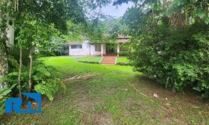 Área em Condominio Fechado a venda em Caraguatatuba.