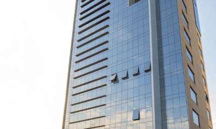 Sala Comercial Frente ao Mar – Ed. Green Office, Caraguatatuba