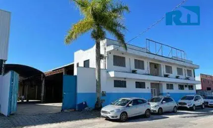 Galpão Comercial Frente à Rodovia – Jardim Britânia, Caraguatatuba