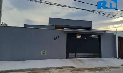 Casa Nova e Moderna Perto das Melhores Praias de Caraguatatuba
