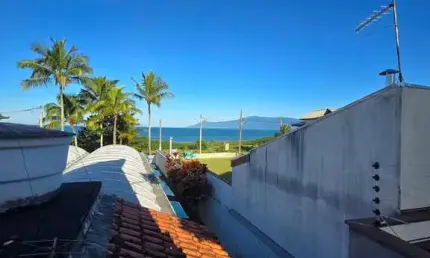 Refúgio com Vista para o Mar – Praia do Capricórnio, Caraguatatuba!