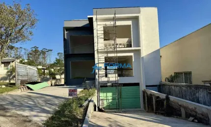 OPORTUNIDADE - Casa Swiss Park será entregue totalmente reformada
