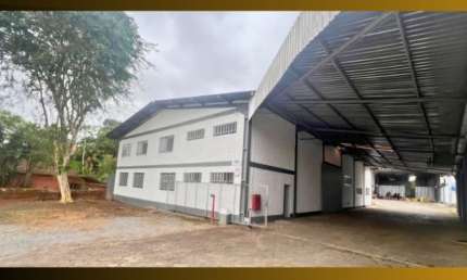 Barracão / Galpão / Depósito com 2 salas para alugar no Floresta, Joinville 
