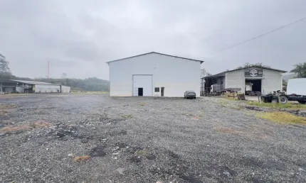 Barracão / Galpão / Depósito com 3 salas para alugar no Nova Brasília, Joinville 
