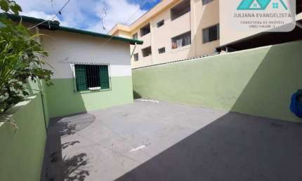 Casa à venda no bairro Jardim Rony - Guaratinguetá/SP