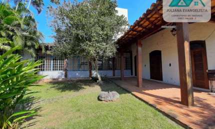 Casa à venda no bairro Martim de Sá - Caraguatatuba/SP