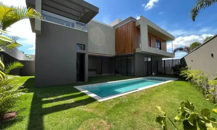 Casa em condomínio fechado com 4 quartos à venda no Nova Uberlândia, Uberlândia 