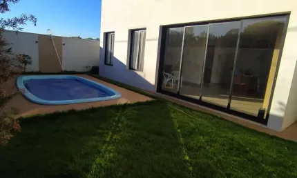 Casa em condomínio fechado com 3 quartos à venda em Gávea Sul, Uberlândia 