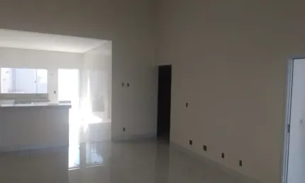 Casa com 3 quartos à venda em Laranjeiras, Uberlândia 