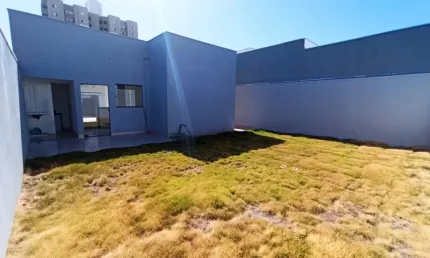 Casa com 3 quartos à venda em Laranjeiras, Uberlândia 