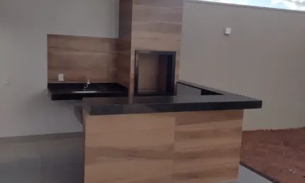Casa com 3 quartos à venda no Aclimação, Uberlândia 