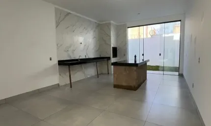 Casa com 3 quartos à venda em Vida Nova, Uberlândia 