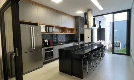 Casa com 3 quartos à venda no Aclimação, Uberlândia 