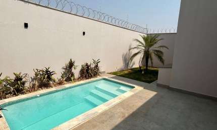 Casa com 3 quartos à venda no Alto Umuarama, Uberlândia 