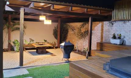 Casa em condomínio fechado com 4 quartos à venda no Lagoinha, Uberlândia 