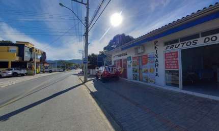 Terreno comercial à venda na Avenida Girassol, 110, Morrinhos, Bombinhas