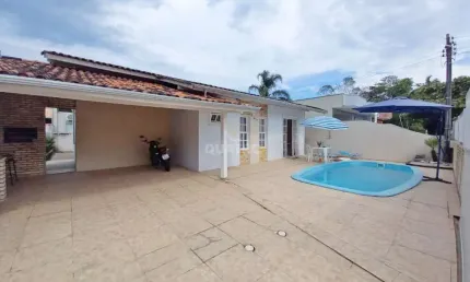Casa com 3 quartos à venda na Rio Jacui, 262, Zimbros, Bombinhas